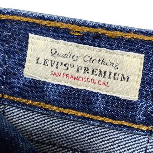 Levi's Premium Red Tab Original Fit Jeans Womens Sz 26x32 in First Try Dark Wash - Picture 14 of 16